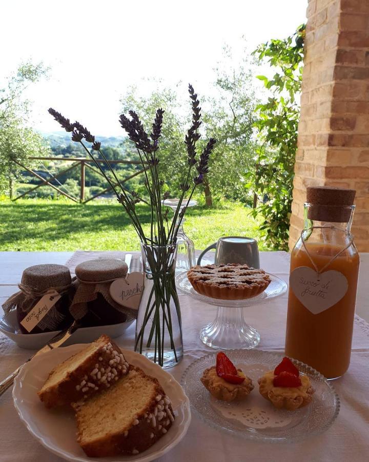 B&B L'Usignolo Ascoli Piceno Eksteriør bilde