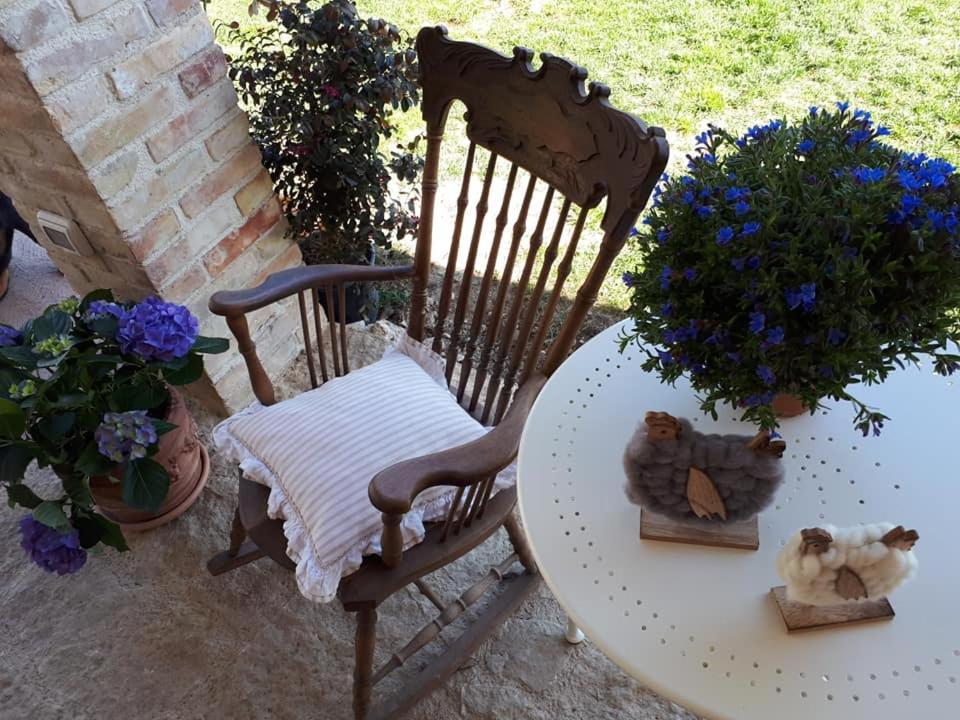 B&B L'Usignolo Ascoli Piceno Eksteriør bilde